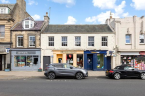 2 bedroom apartment on Peebles High Street